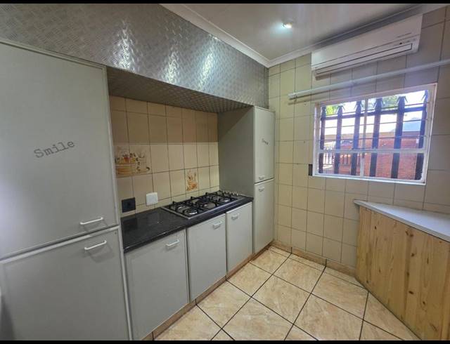 3 BEDROOM HOUSE FOR SALE IN BRACKENDOWNS